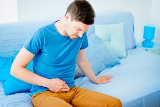 Schmerzhafte Schmerzen im Unterbauch sind das erste Anzeichen einer bevorstehenden Prostatitis